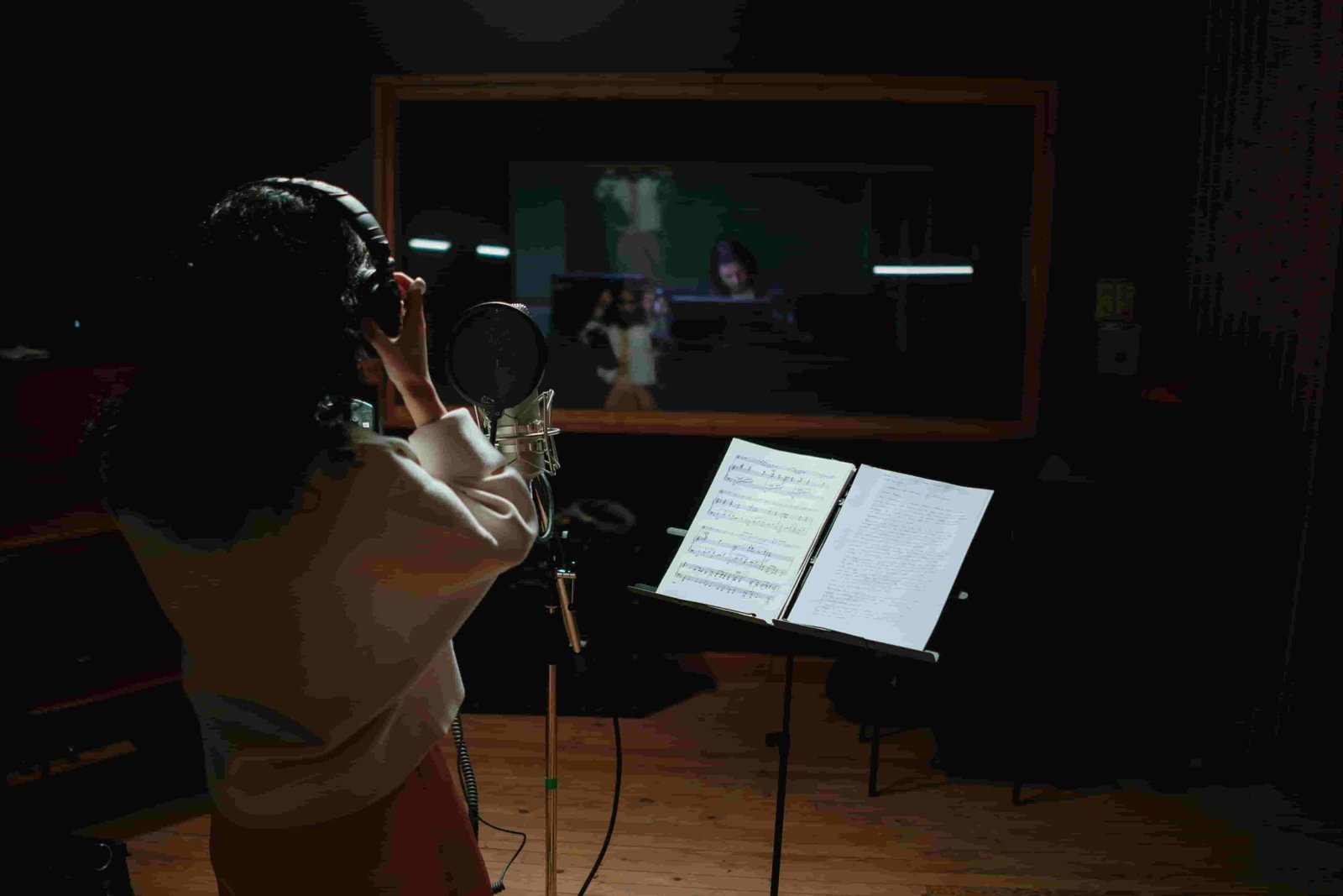 pexels cottonbro 7086742 (1)